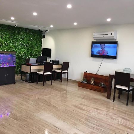 Mavens Inn Gurgaon Extérieur photo