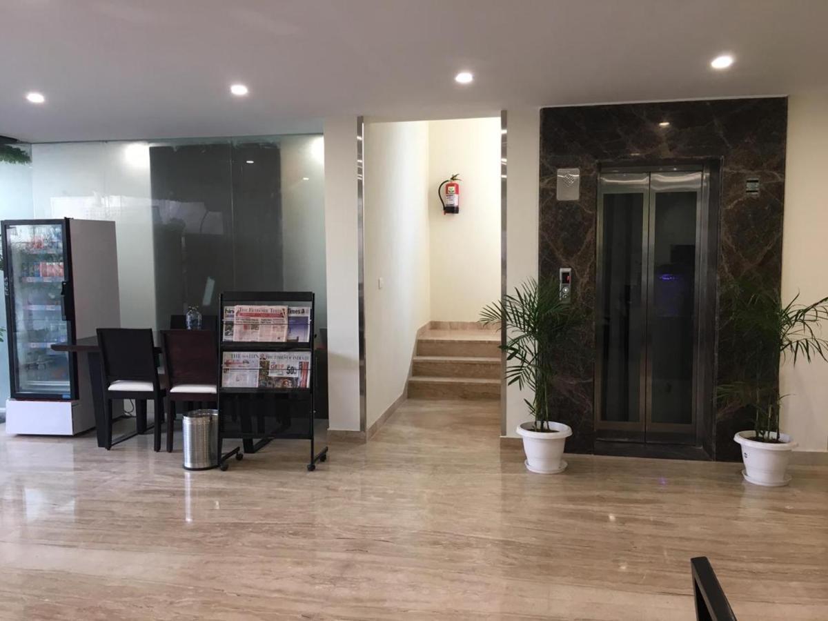 Mavens Inn Gurgaon Extérieur photo